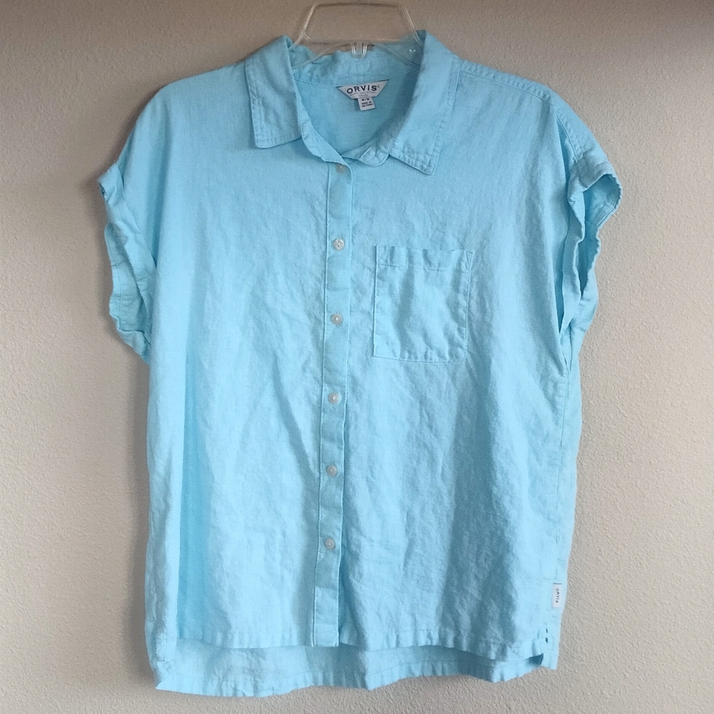 Orvis size Medium button up short sleeve blue linen shirt